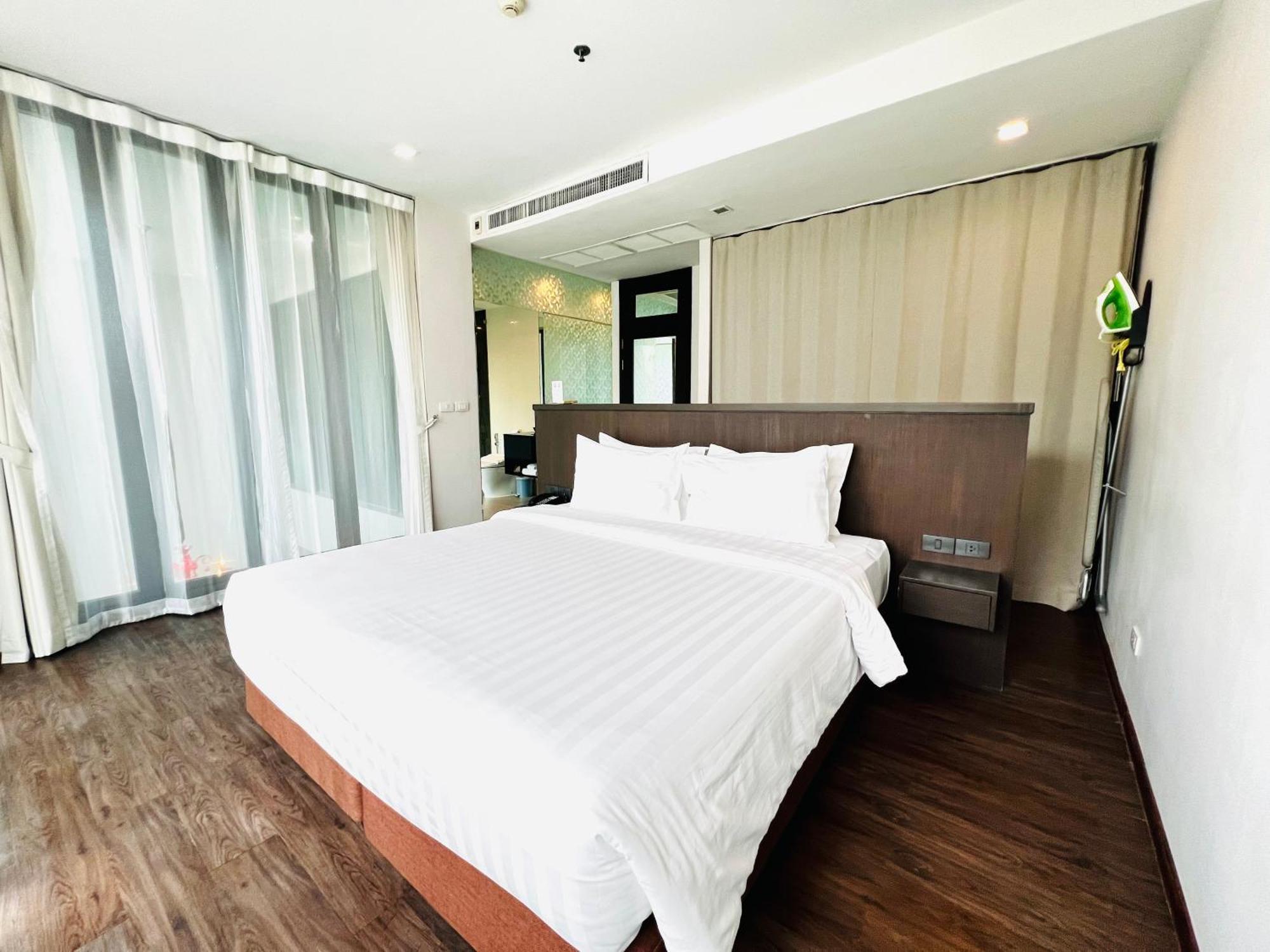 Civic Horizon Hotel & Residence Бангкок Экстерьер фото